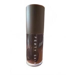 Fenty Treatz - Hydrating + Strengthening Lip Oil - Cacao HARD TO FIND